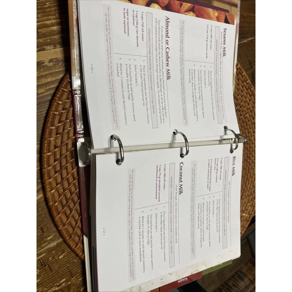 Vita-Mix 5200 Owners Manual Whole Food Recipe Cookbook 3-Ring Binder Vintage